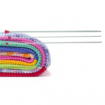 Tunisian knitting needle